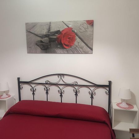 Bed and Breakfast Il Rifugio Sul Porto Монополи Экстерьер фото